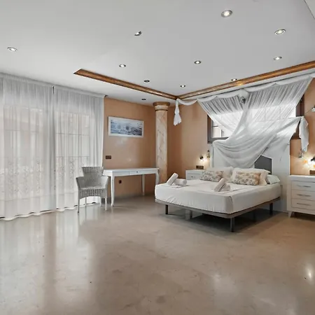 Villa Soler House In By Costarentals - Mal03
